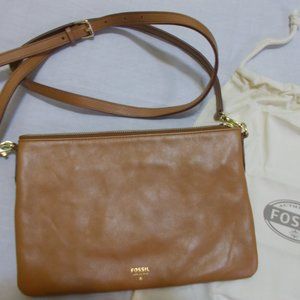 New ...small leather Fossil purse